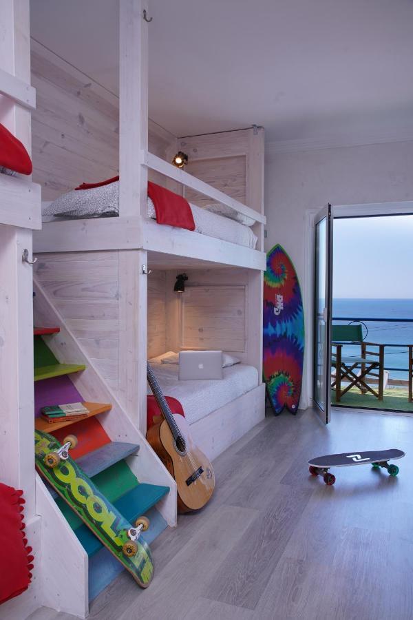 Chill In Ericeira Surf House Pansiyon Dış mekan fotoğraf