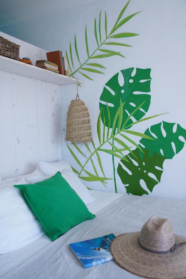 Chill In Ericeira Surf House Pansiyon Dış mekan fotoğraf