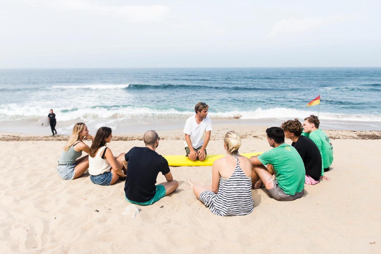 Chill In Ericeira Surf House Pansiyon Dış mekan fotoğraf