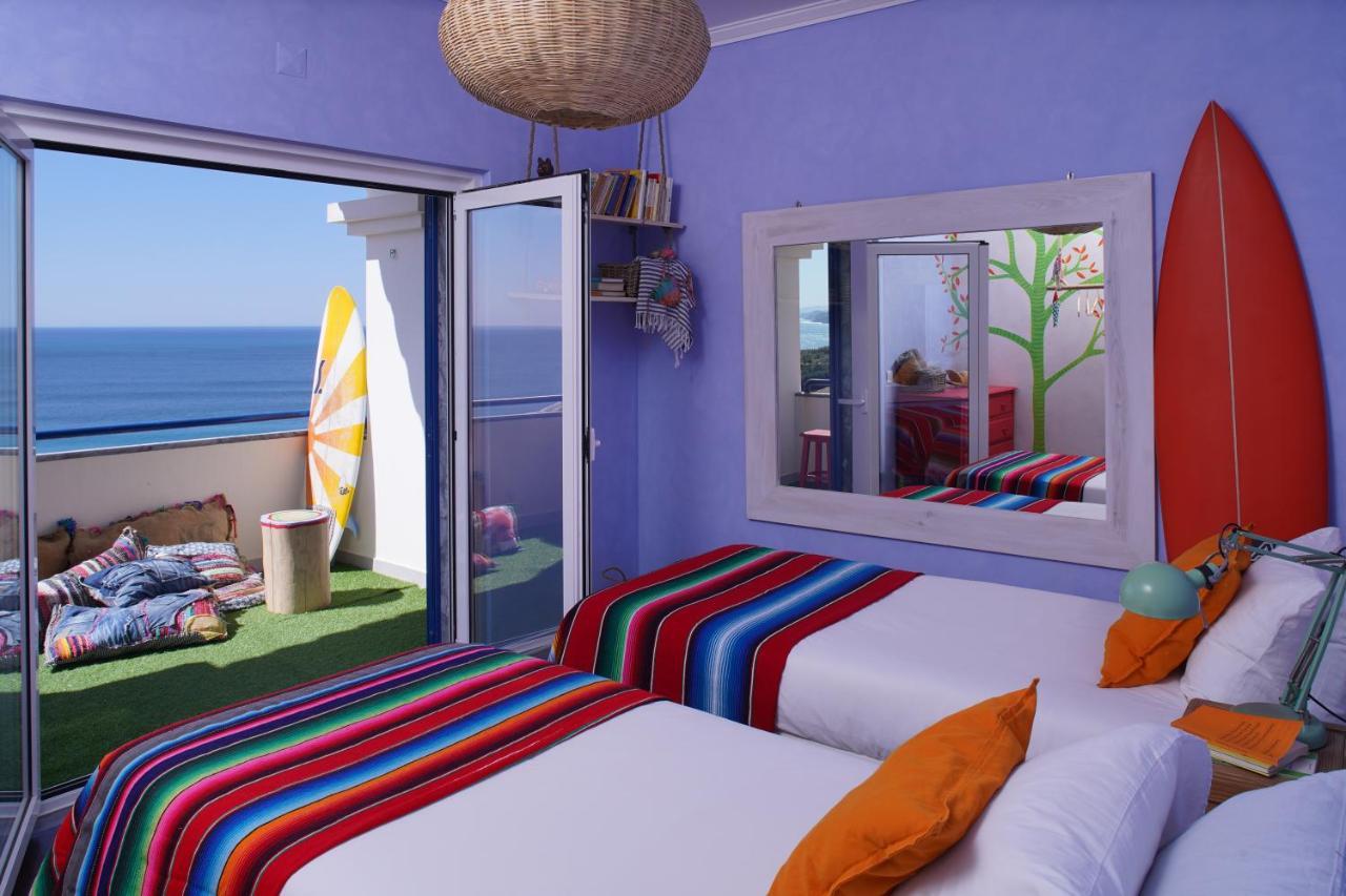 Chill In Ericeira Surf House Pansiyon Dış mekan fotoğraf